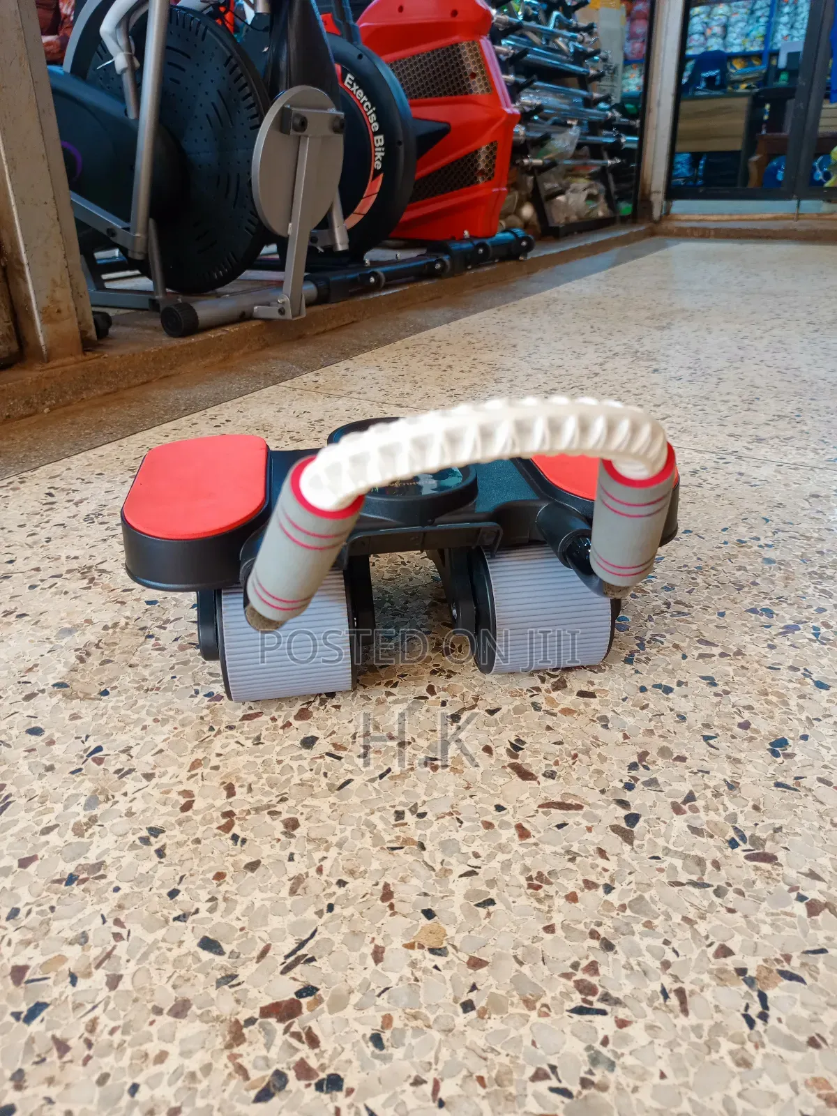 Ab Roller Wheel With Elbow Support