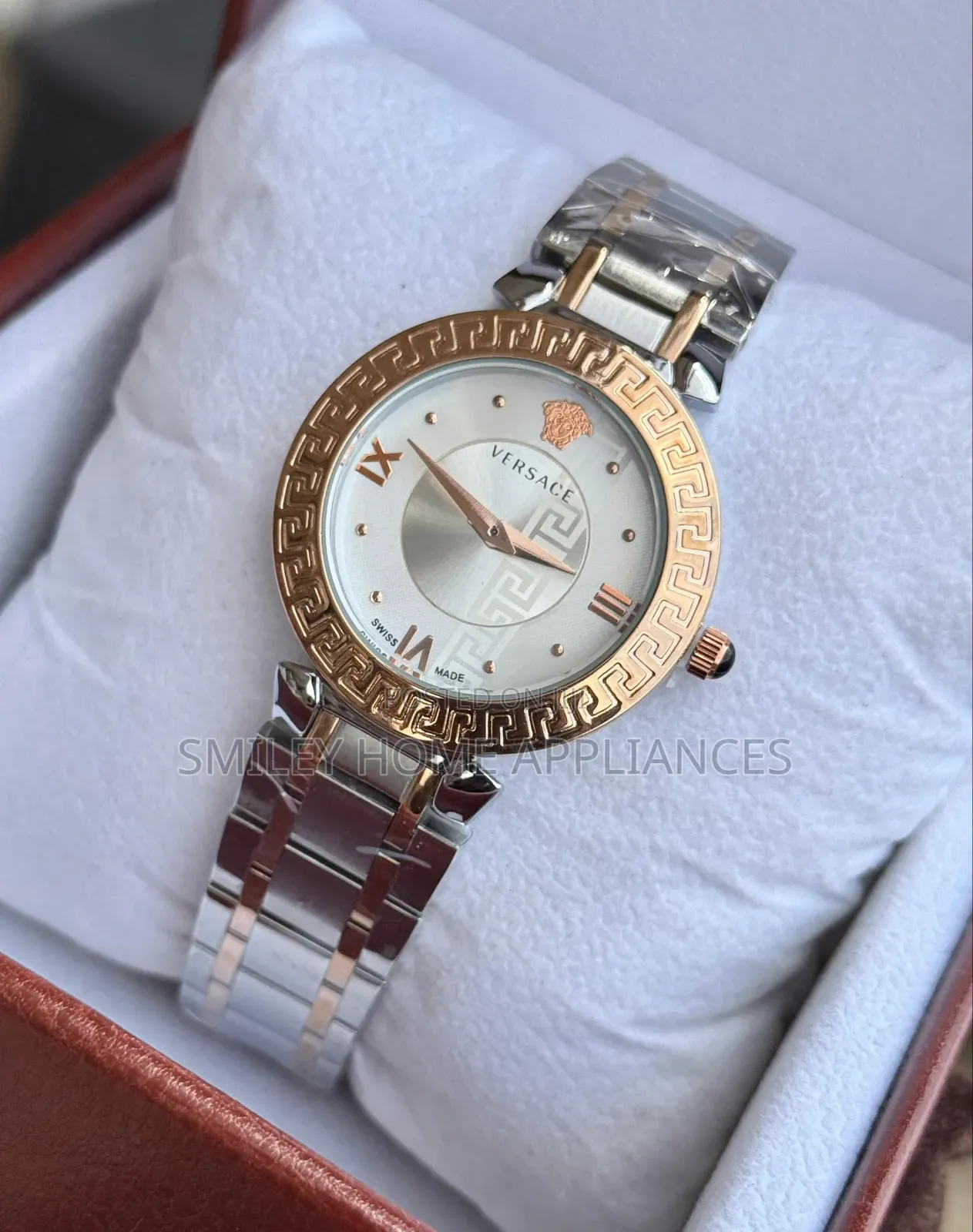 Ladies Versace Wrist Classy Wrist Time Piece at 20% Discount Price