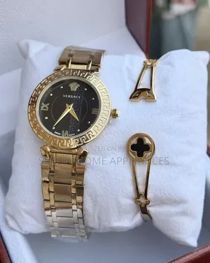 Women's Original Versace Analog Gold Wrist Time Piece With a Bracelet