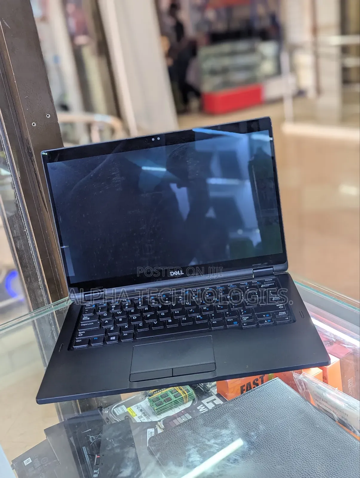 Laptop Dell Latitude 7390 16GB Intel Core I7 SSD 256GB