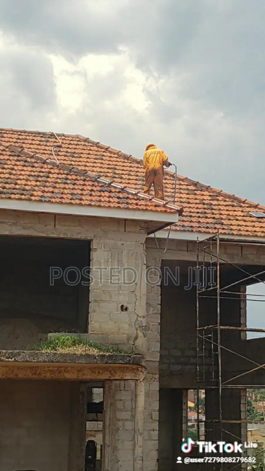 Roof Tile Cleaning Services