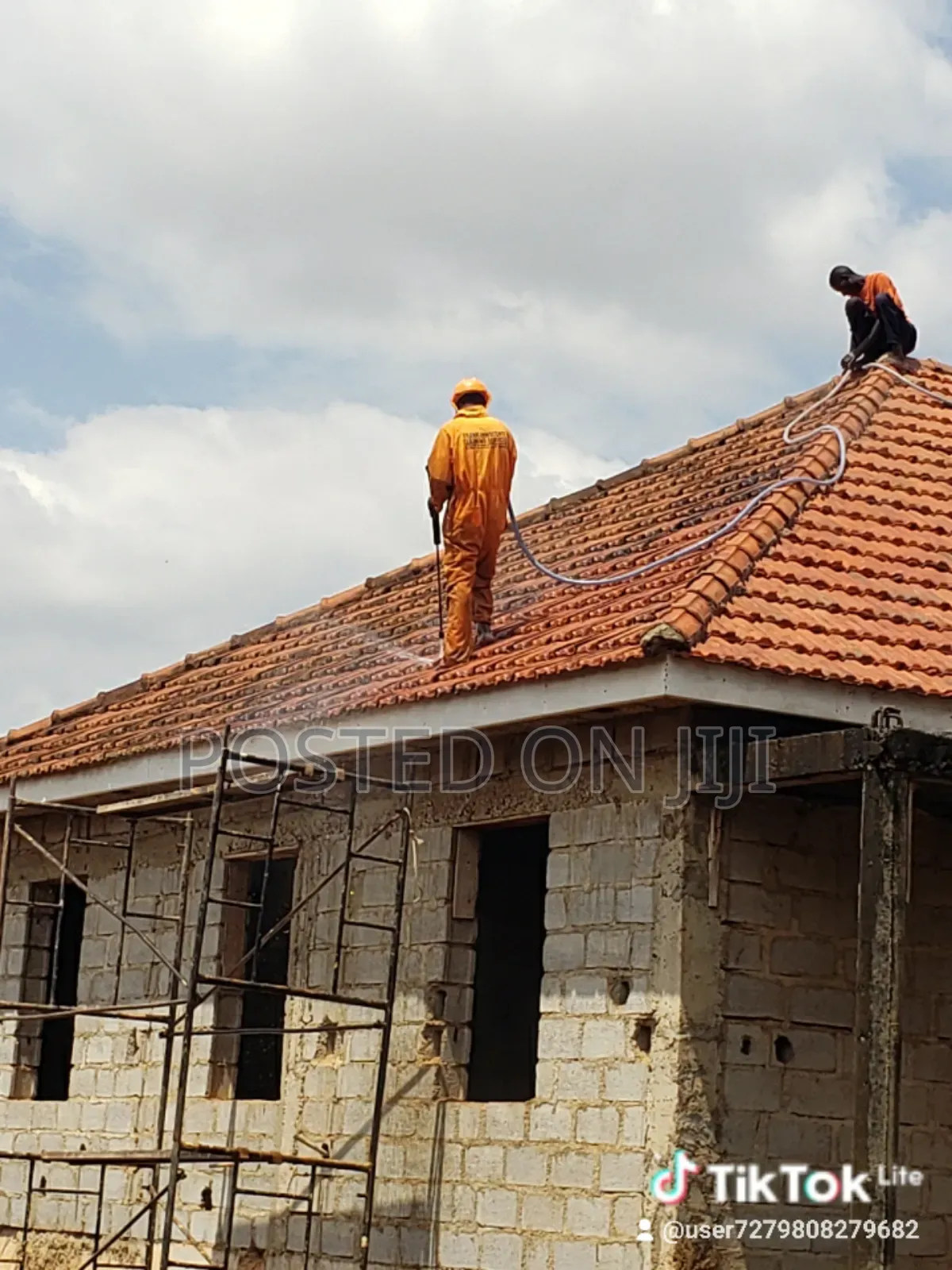 Roof Tile Cleaning Services