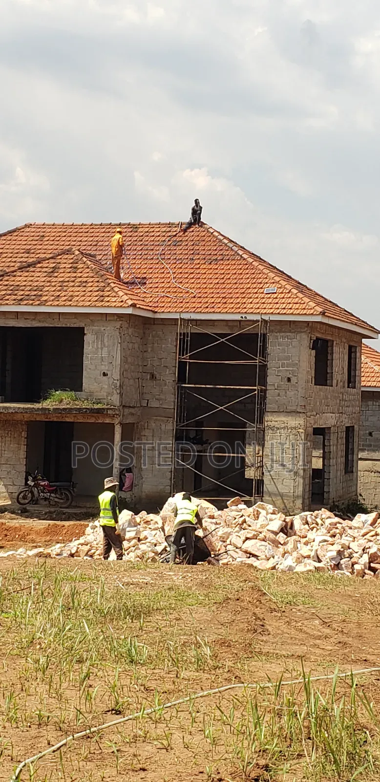 Roof Tile Cleaning Services