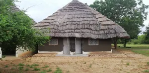 For Sale: Safari Lodge in Murchison, Close to the Oil Refinery, Bulisa