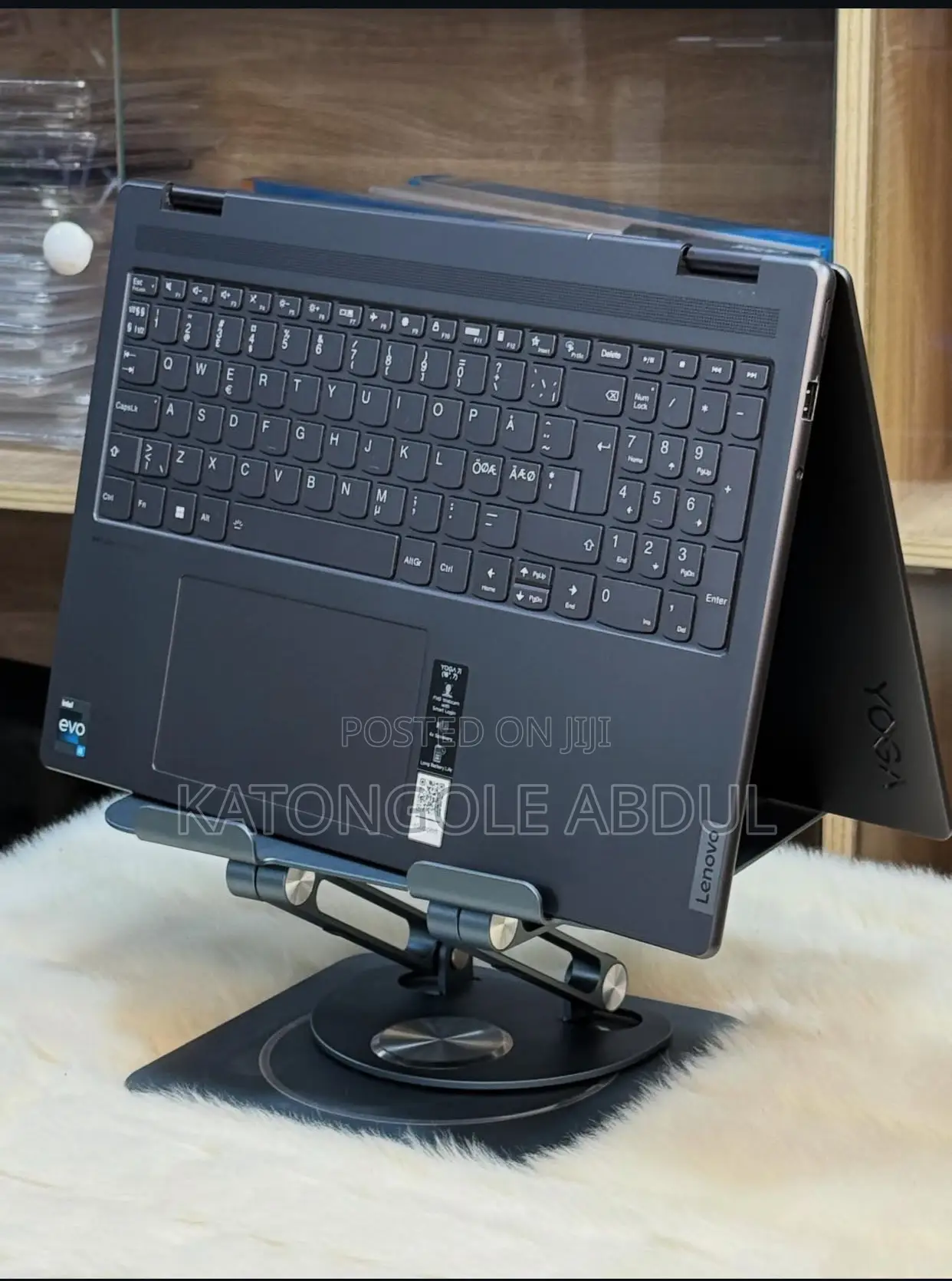 New Laptop Lenovo Yoga 7i 16GB Intel Core I5 SSD 512GB