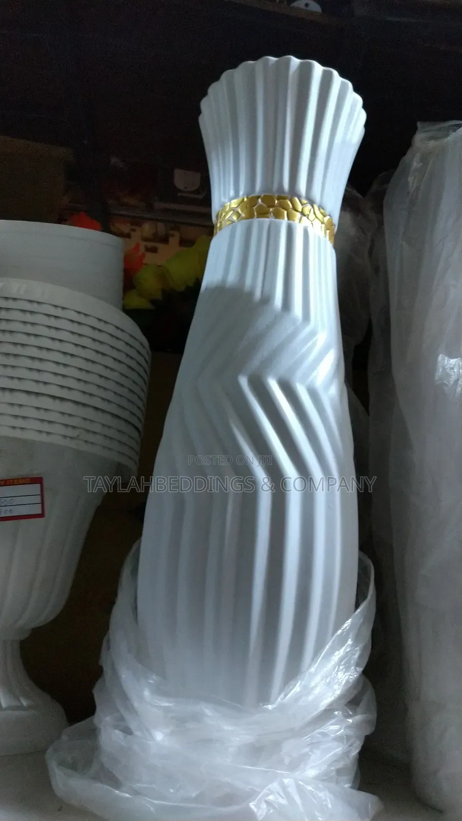 Plastic Flower Vessels Big Size