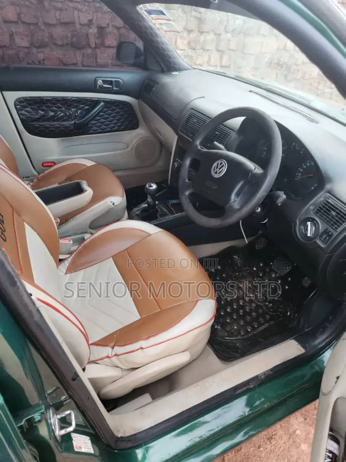 Volkswagen Golf 2005 Green