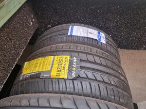225/35r19 Austone New Tyres.