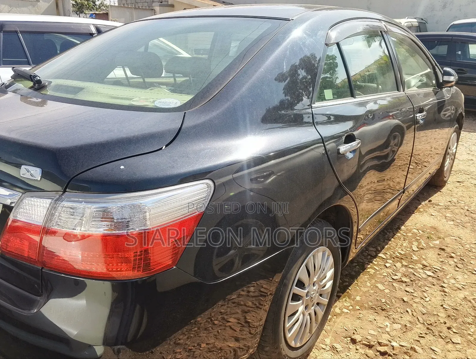 Toyota Premio 1.8 AWD 2010 Black