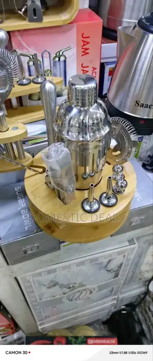Cocktail Shaker Set