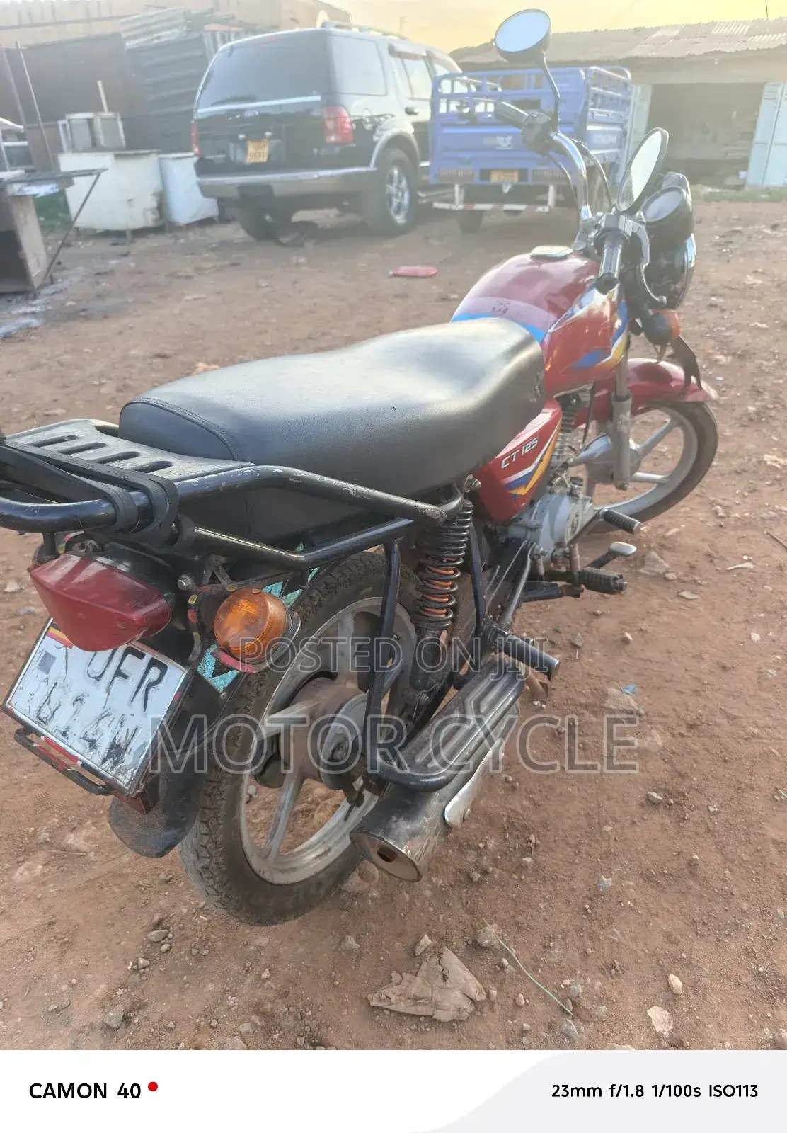 Bajaj Boxer 125 2023 Red