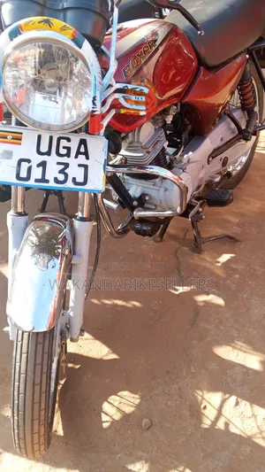 Bajaj Boxer 2023 Red