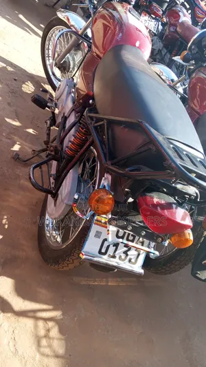 Bajaj Boxer 2023 Red