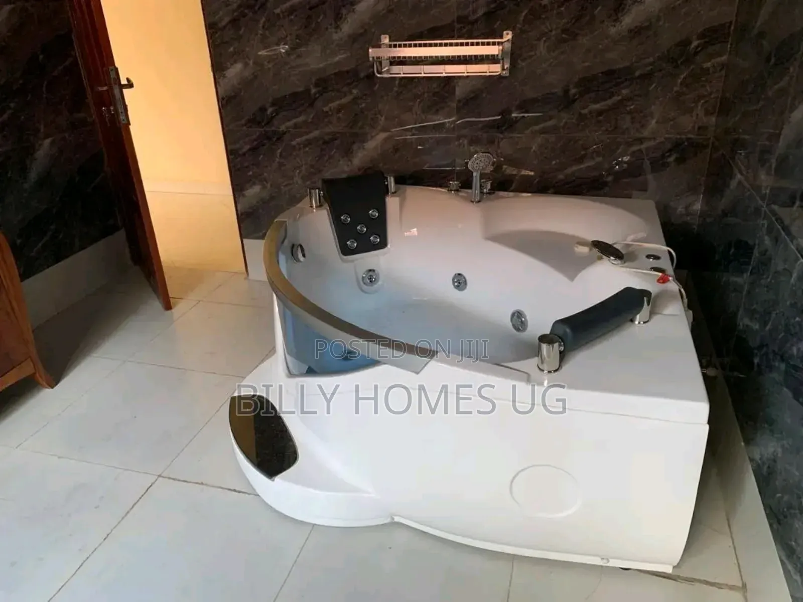4bdrm Bungalow in Kira for sale