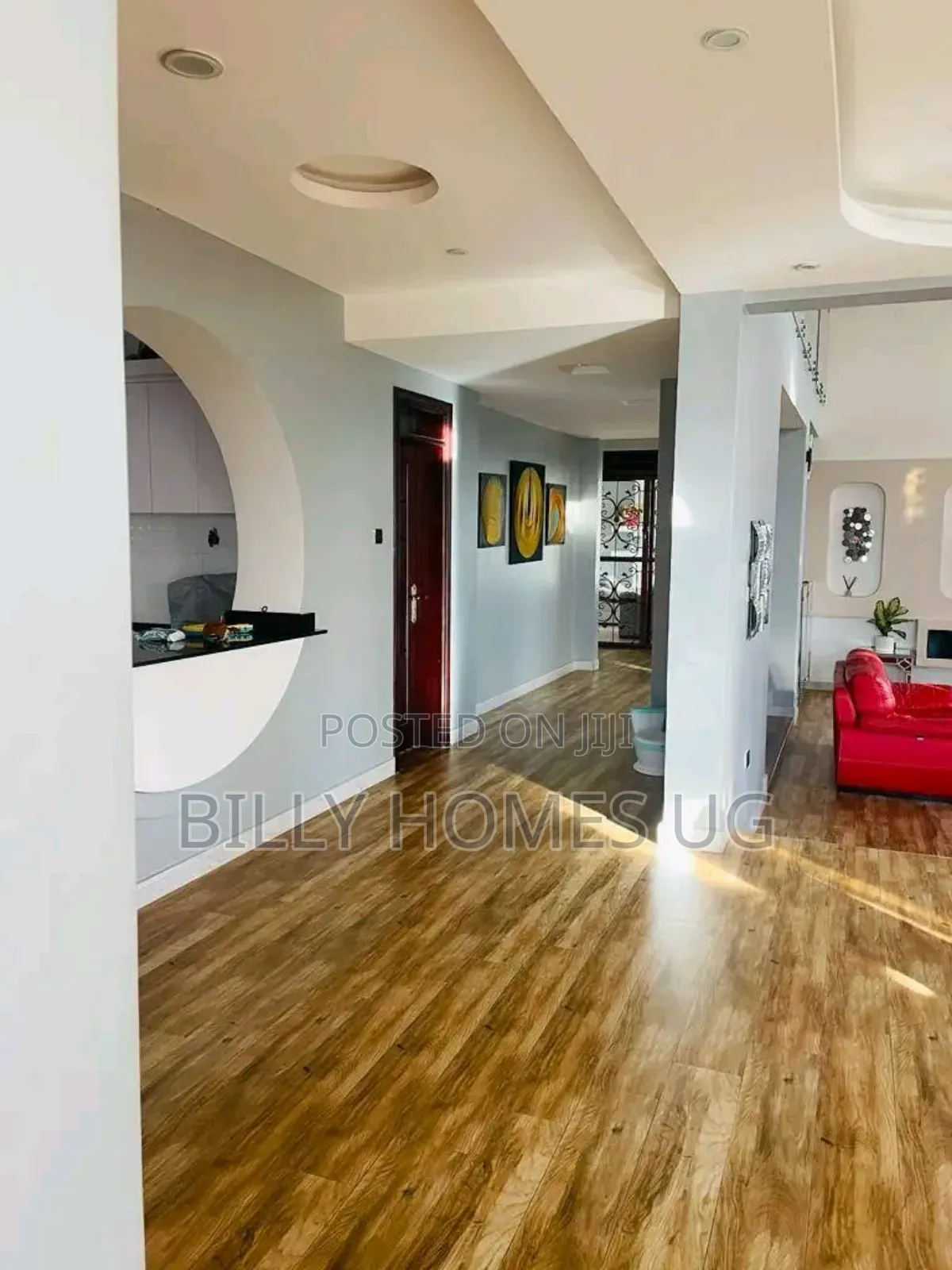 6bdrm Mansion in Kira for sale