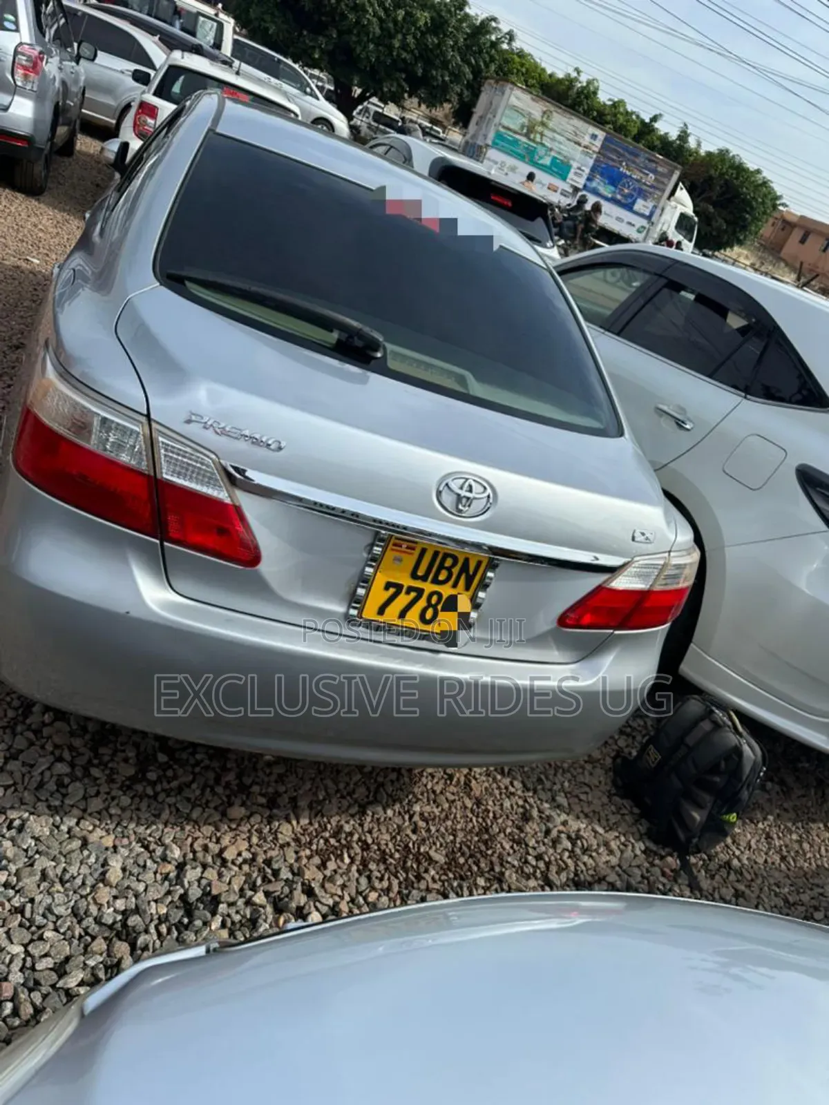 Toyota Premio 2010 Silver