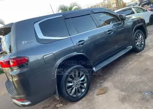 Toyota Land Cruiser 2015 Gray