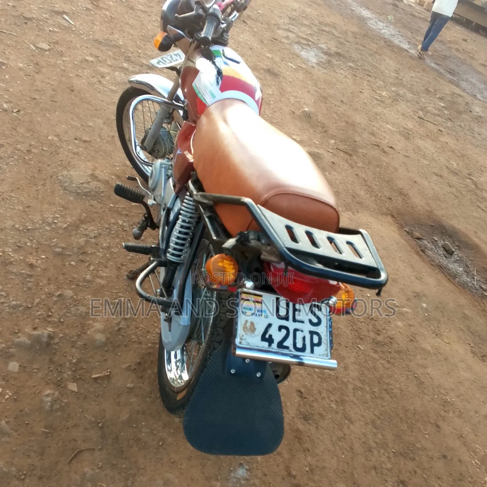Bajaj Boxer 2018 Red