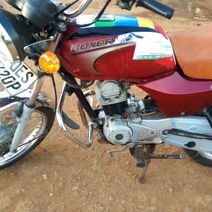 Bajaj Boxer 2018 Red