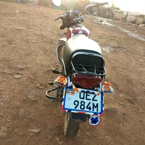 Bajaj Boxer 2020 Red