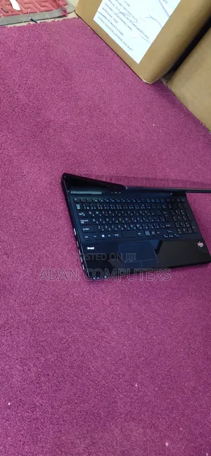 Laptop Fujitsu Lifebook AH56/G 4GB AMD HDD 500GB