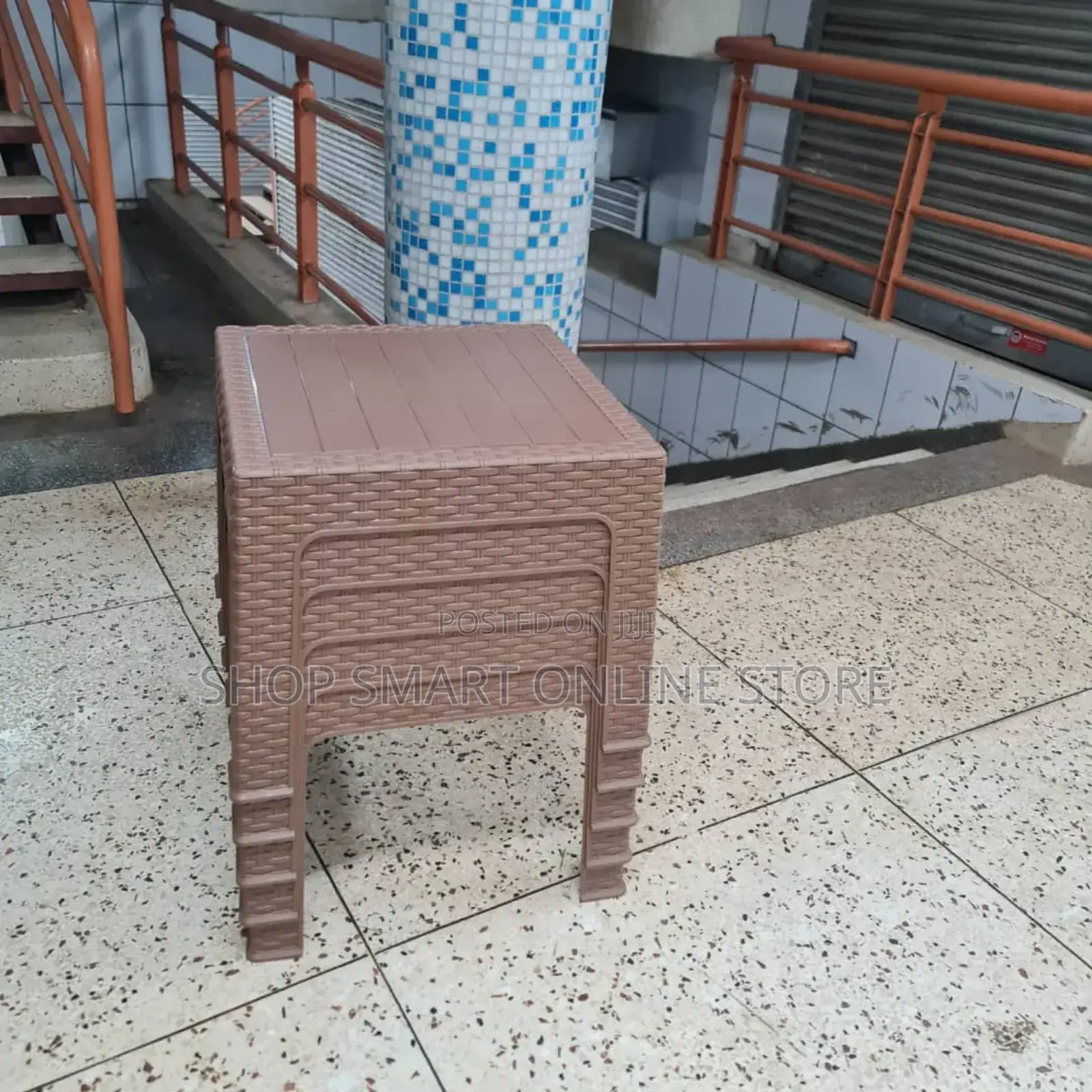 Matted Plastic Tables Plastic Tables