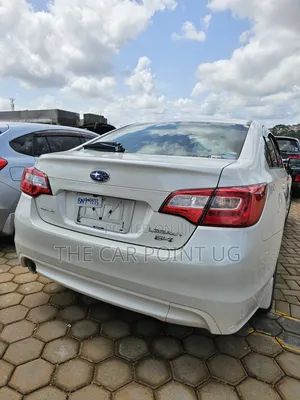 Subaru Legacy 2.5i Limited 4dr Sedan AWD (2.5L 4cyl CVT) 2015 White