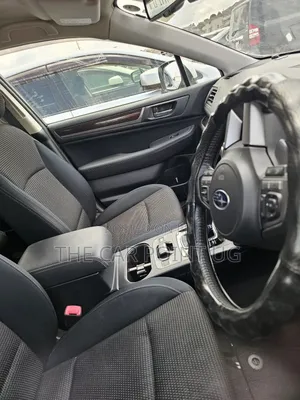 Subaru Legacy 2.5i Limited 4dr Sedan AWD (2.5L 4cyl CVT) 2015 White