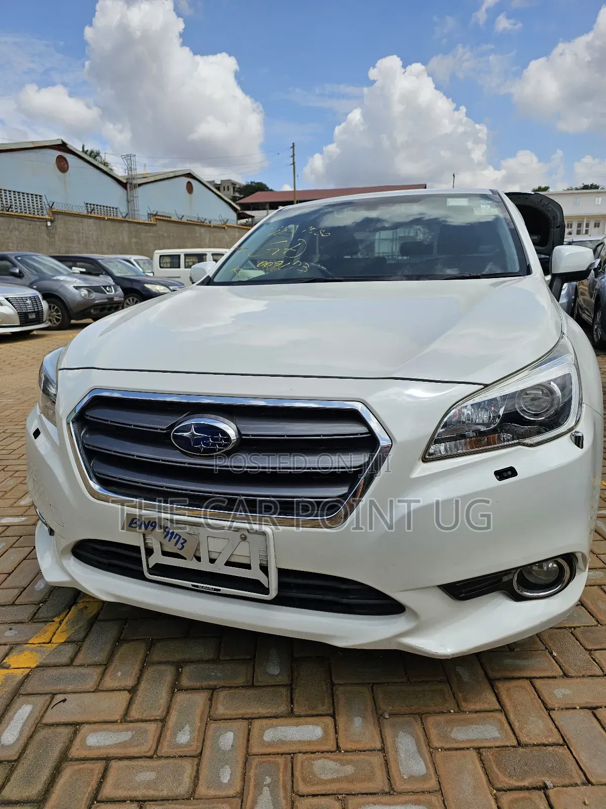 Subaru Legacy 2.5i Limited 4dr Sedan AWD (2.5L 4cyl CVT) 2015 White