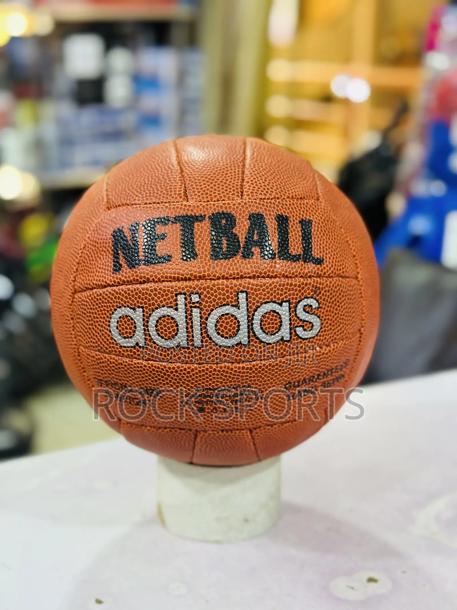 Netball Adidas
