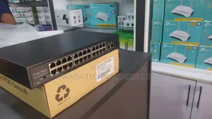 Poe Switch 24port