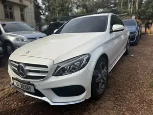 Mercedes-Benz C200 2016 White