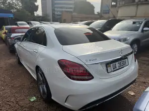 Mercedes-Benz C200 2016 White