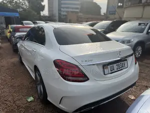 Mercedes-Benz C200 2016 White