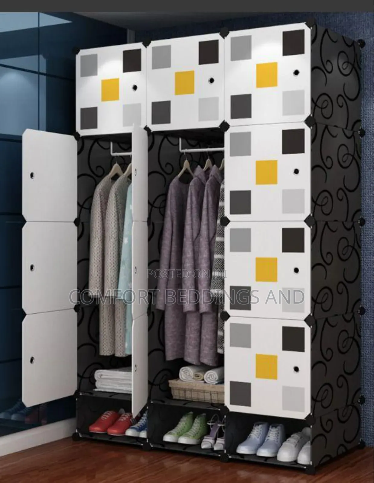 There Column Plastic Closet Black
