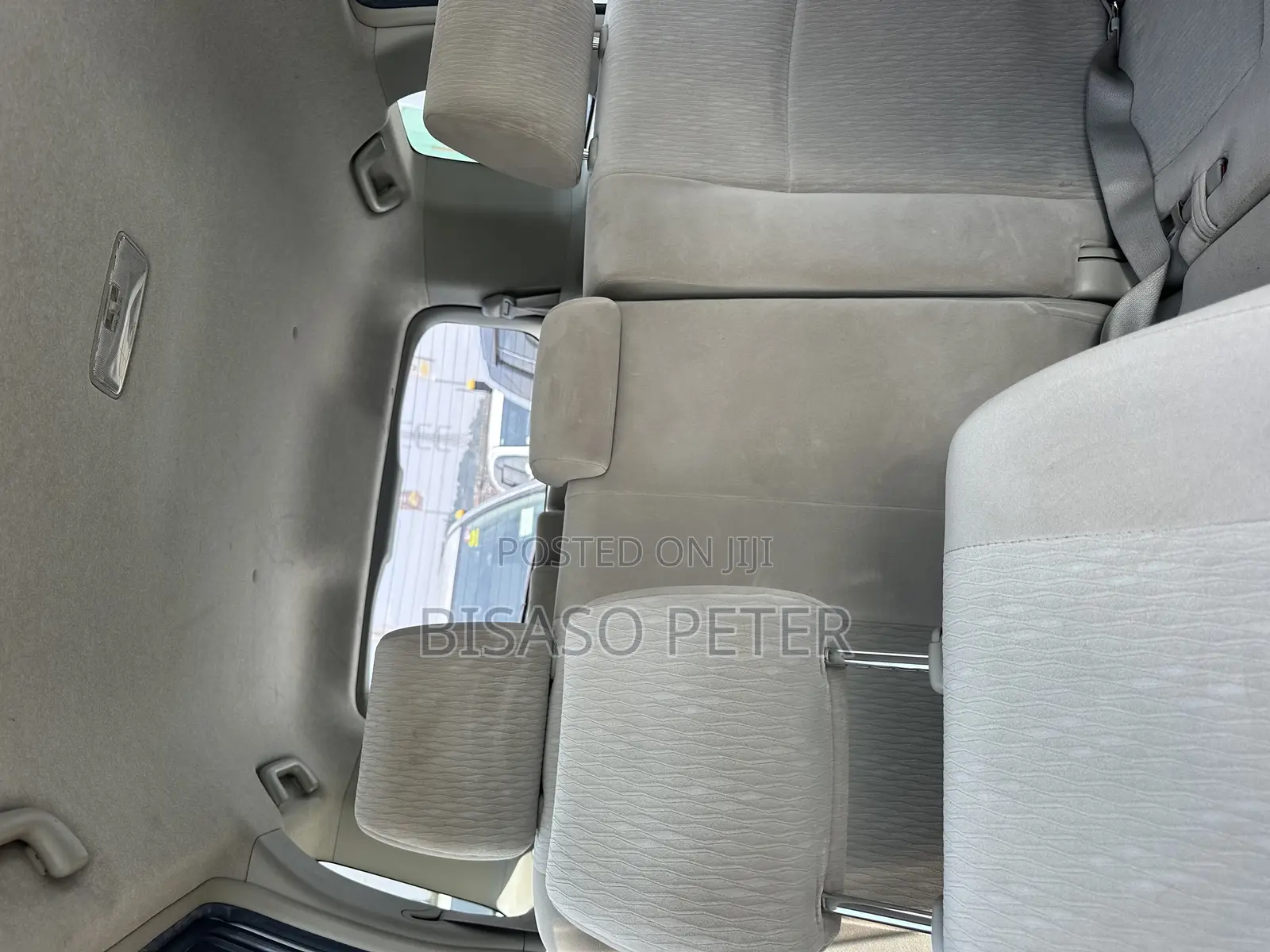 Toyota ISIS 1.8 G 2WD 2012 Silver