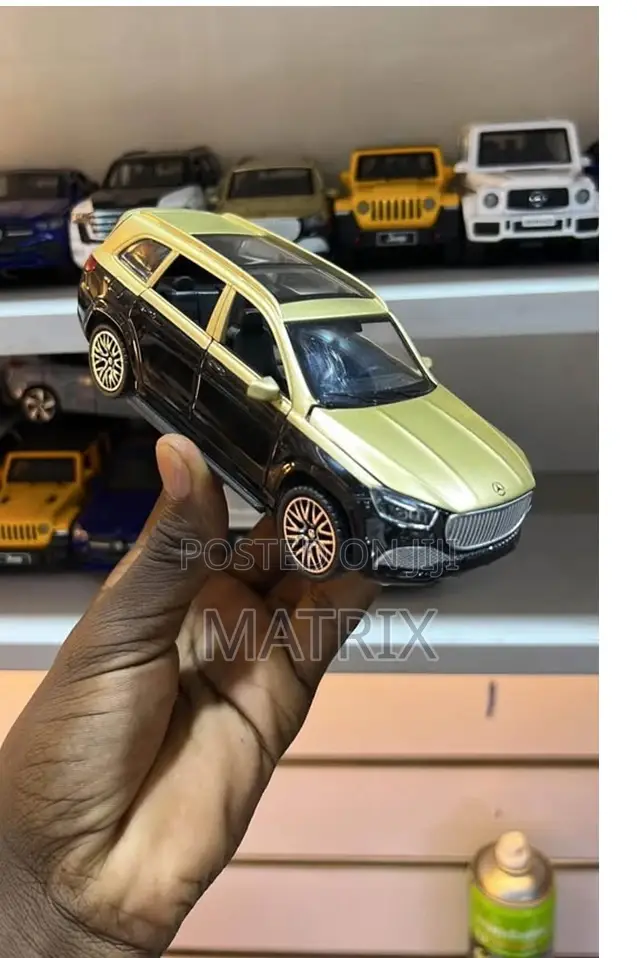New Diecast Toy Car Metal Model for Kids Off-Road Vehicle Collection