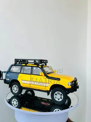 New Diecast Toy Car Metal Model for Kids Off-Road Vehicle Collection