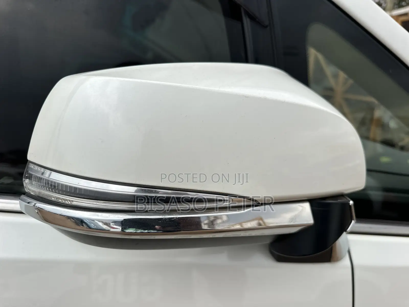 Toyota Alphard 2.5 Petrol AWD 2017 White