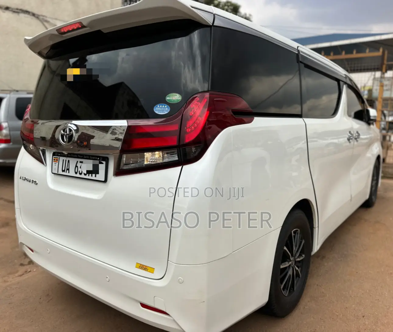 Toyota Alphard 2.5 Petrol AWD 2017 White