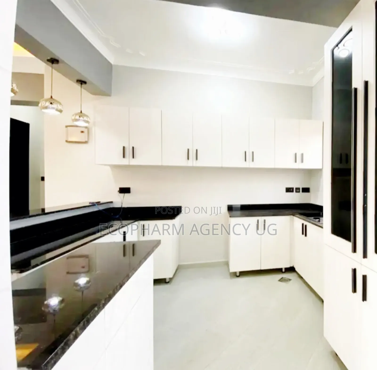 5bdrm Duplex in Najjera, Central Division for sale