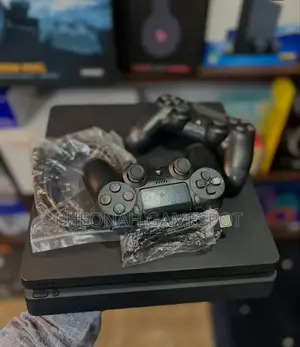 Jailbreaked Playstation 4 Slim High Version (2pads 10games)
