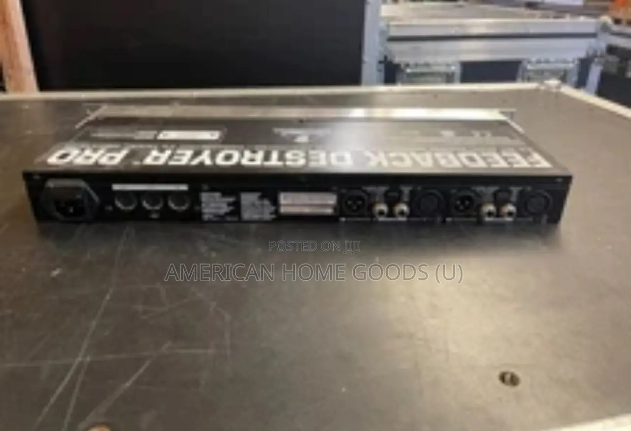 Behringer Automatic Feedback Reduction Eq - Feedback Destroyer Pro.