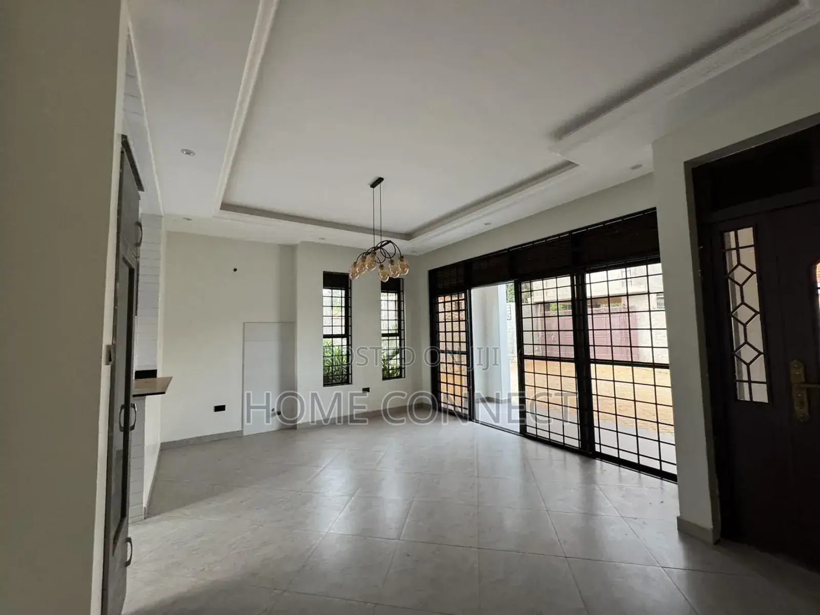4bdrm Bungalow in Buziga, Central Division for sale