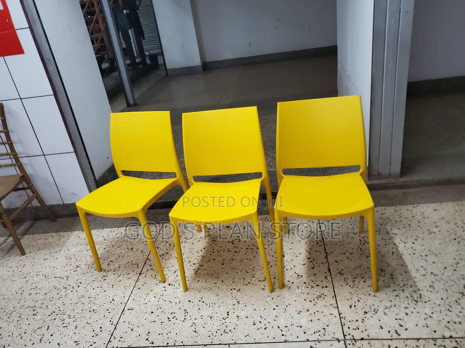 Yellow Plastic Portable Chairs Yellow Plastic Portable Chairs