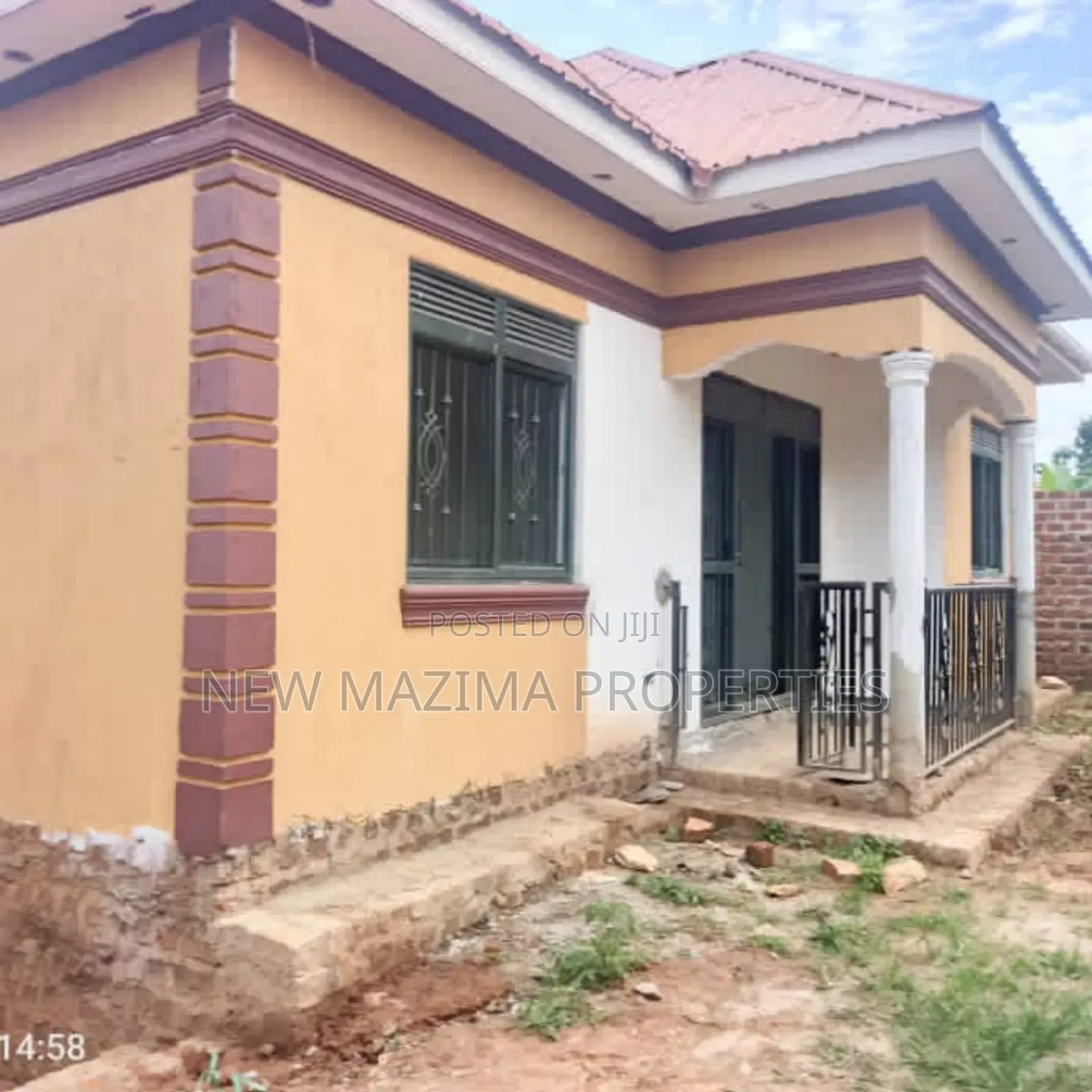 2bdrm House in Wakiso Town, Central Division for sale
