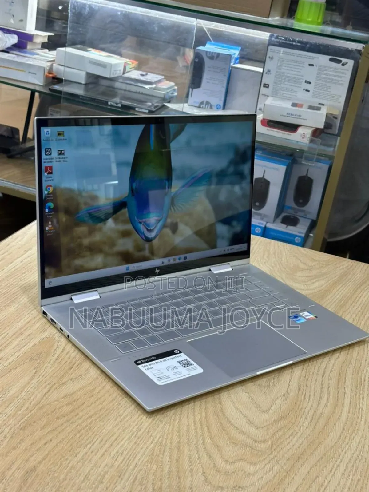New Laptop HP Envy X360 15t 8GB Intel Core I5 SSD 256GB