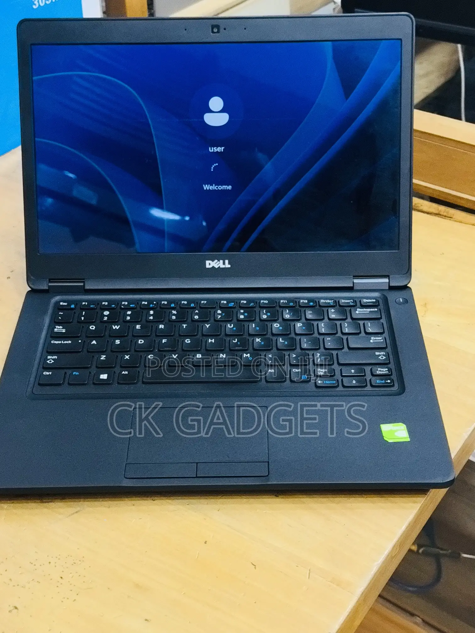 New Laptop Dell Latitude 5490 8GB Intel Core I7 SSD 256GB