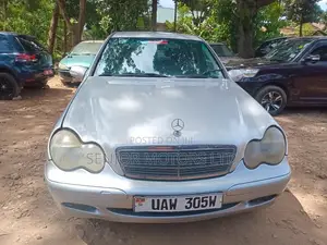 Mercedes-Benz C180 2004 Silver