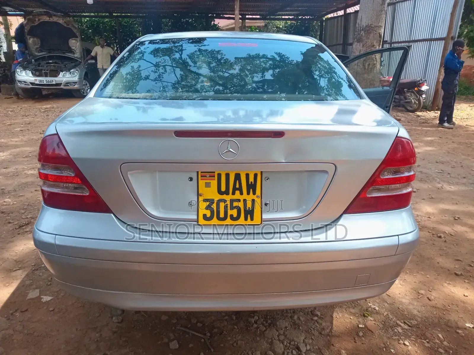 Mercedes-Benz C180 2004 Silver